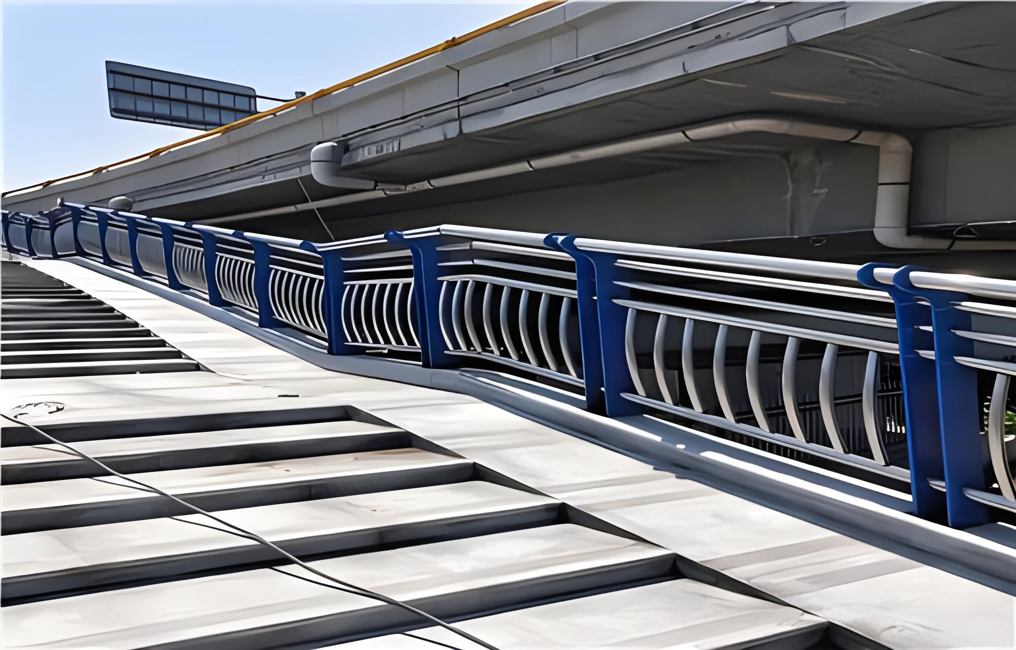 大庆不锈钢桥梁护栏维护方案：确保安全，延长使用寿命